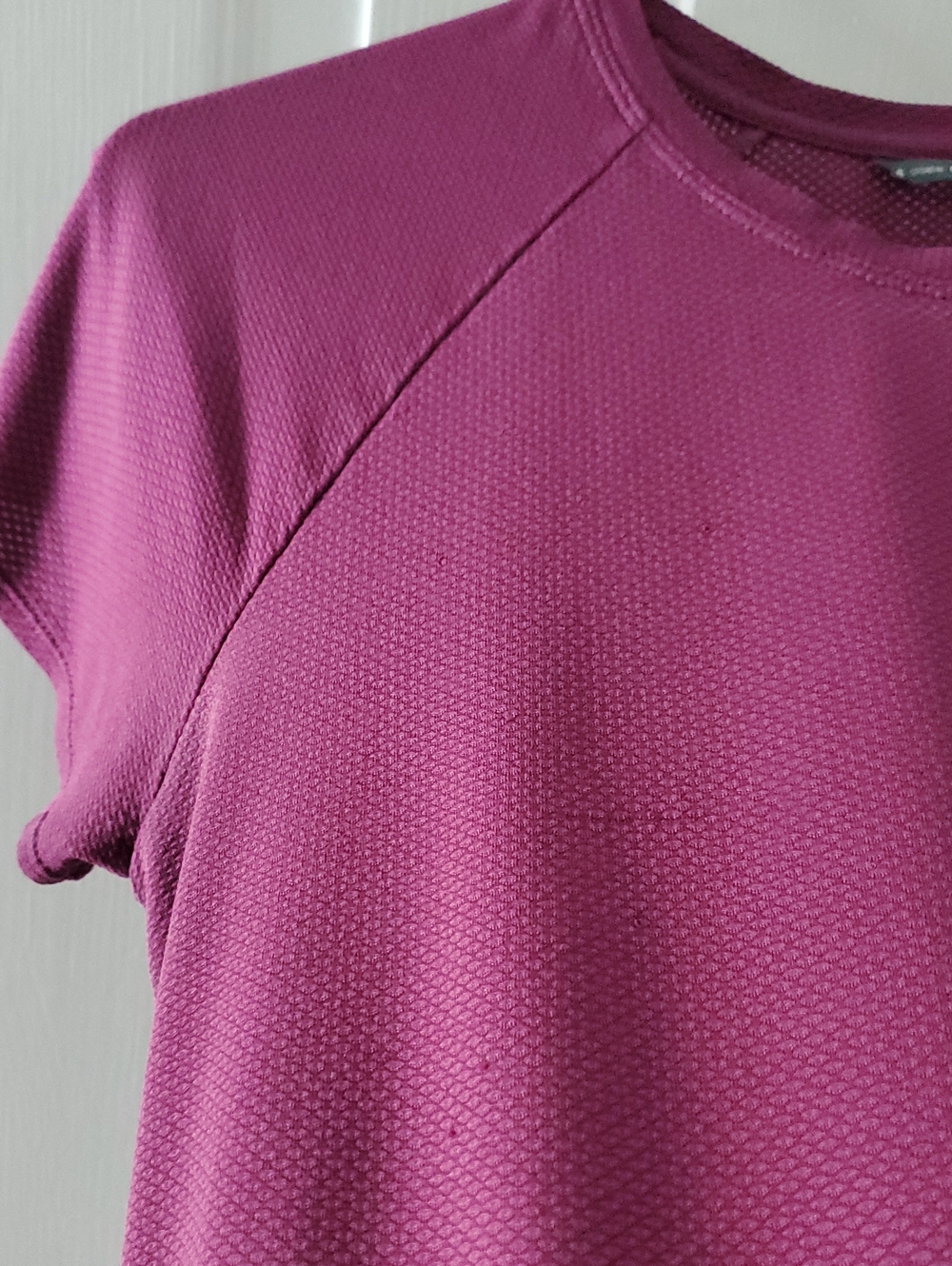 Oiselle Flyout Short Sleeve, Queen/Empire (6)* - Picture 5 of 6
